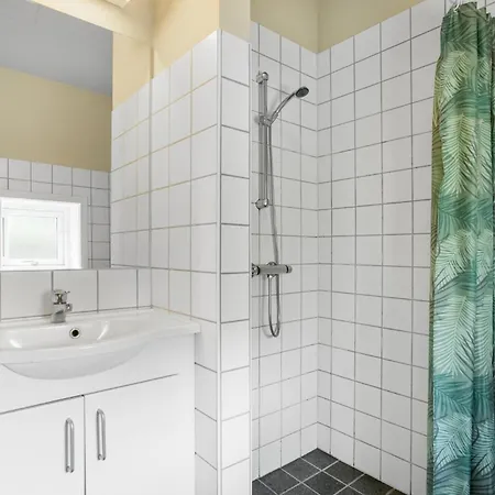 بيت للعطل 2 Bedroom Gorgeous In غودهيم