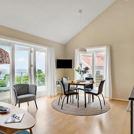 2 Bedroom Gorgeous In 古兹耶姆