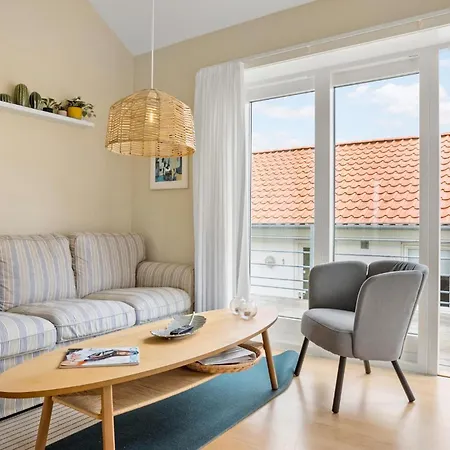 2 Bedroom Gorgeous In 度假居 古兹耶姆